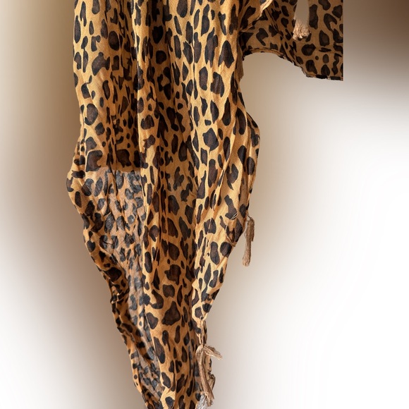 Leopard sleeveless cardigan OSFA - Picture 3 of 3